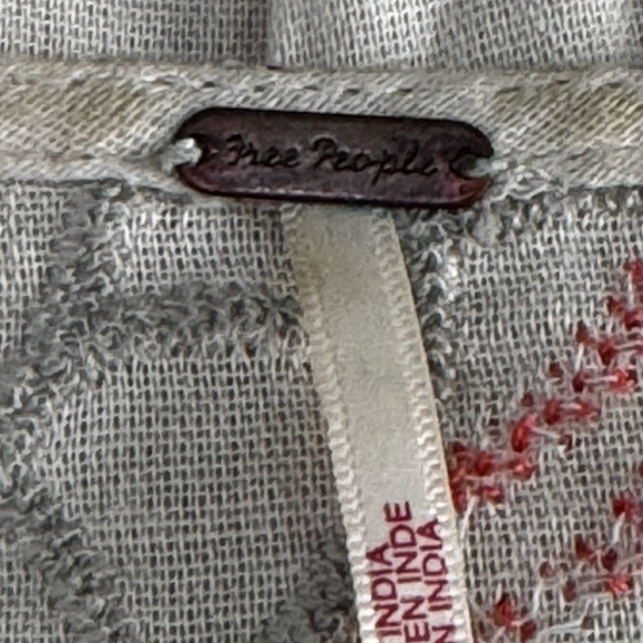 FREE PEOPLE HAILEY embroidered Boho top size small - Picture 6 of 8